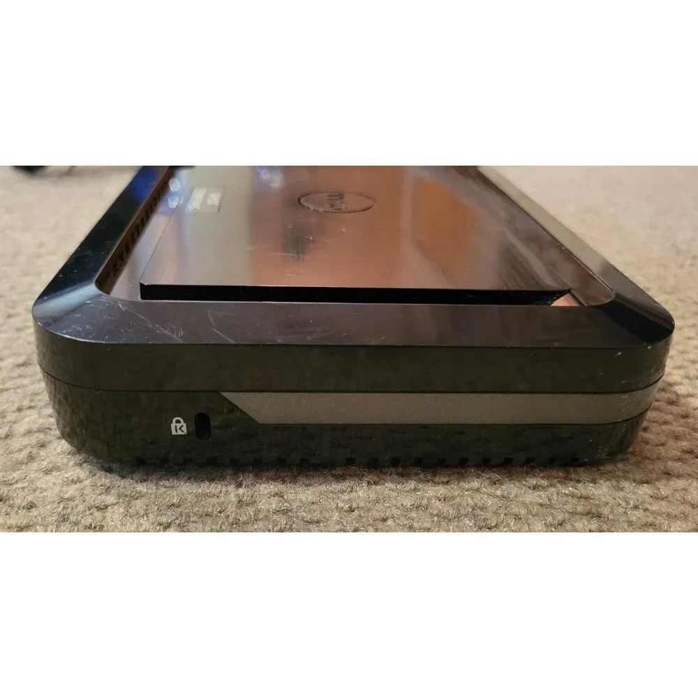 DELL Sonic Wall Soho APL31-0B9 Network Security Firewall with Power Adapter